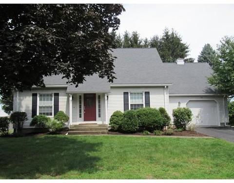 9 Gross Ln, Easthampton, MA 01027 photo 1