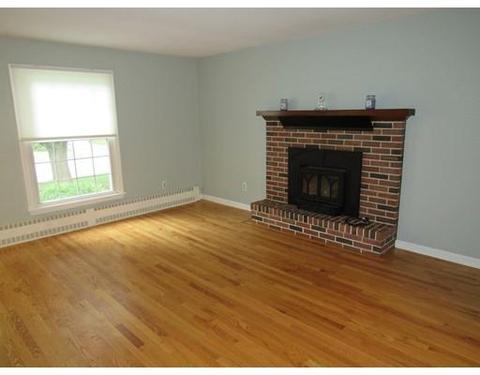 9 Gross Ln, Easthampton, MA 01027 photo 15