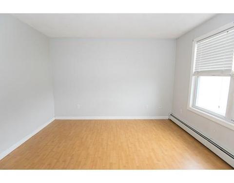 77 4th St, Worcester, MA 01602 photo 16