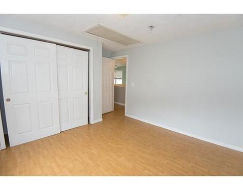 77 4th St, Worcester, MA 01602 photo 17