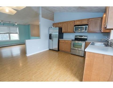 77 4th St, Worcester, MA 01602 photo 8
