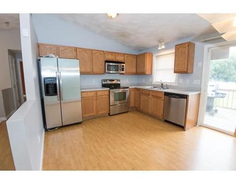 77 4th St, Worcester, MA 01602 photo 7