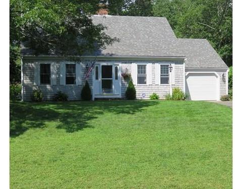 20 Sandy Fox Dr, Mashpee, MA 02649 photo 2