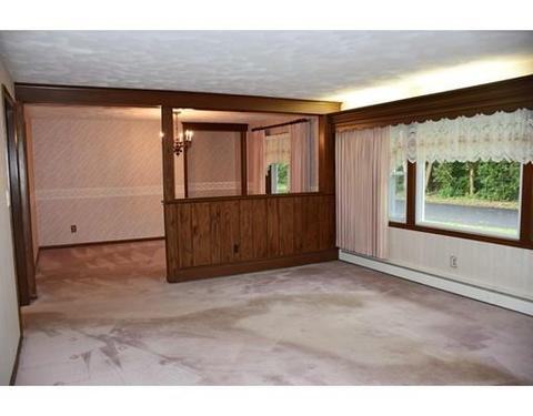 18 Paradis Ln, Webster, MA 01570 photo 8