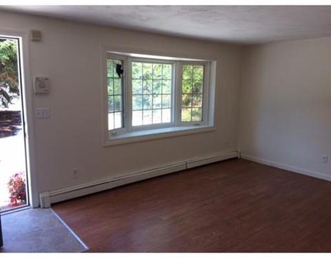 15 Sandy Ln, Bourne, MA 02532 photo 5
