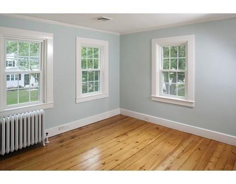 29 Hobart St, Hingham, MA 02043 photo 11