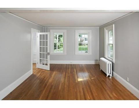 29 Hobart St, Hingham, MA 02043 photo 5