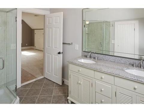 29 Hobart St, Hingham, MA 02043 photo 13