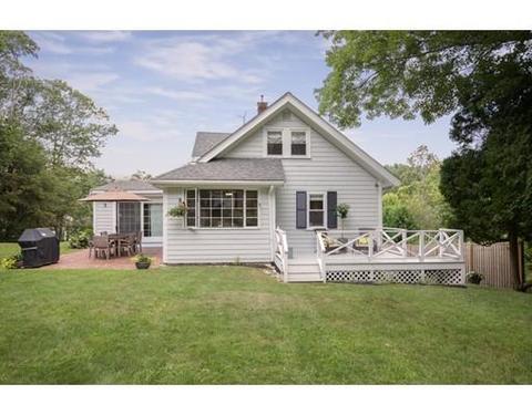 39 Jones St, Hingham, MA 02043 photo 16