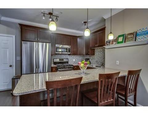 10 Pierce St #2, Reading, MA 01867 photo 3