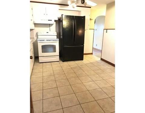 147 Atherton St, Springfield, MA 01104 photo 2