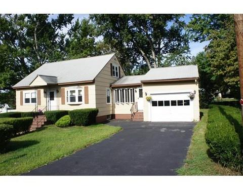 52 Robert St, Dracut, MA 01826 photo 1