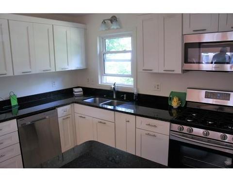 52 Robert St, Dracut, MA 01826 photo 8