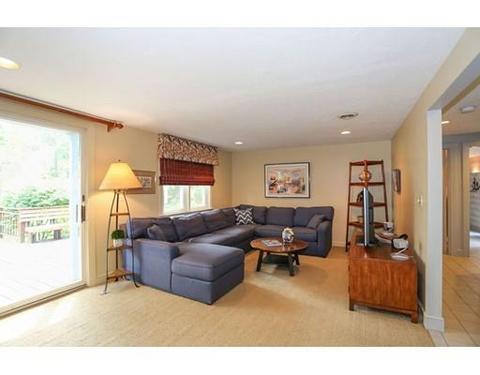 22 Savoy Rd, Needham, MA 02492 photo 8