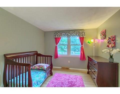 57 Roosevelt Rd, Wilmington, MA 01887 photo 19