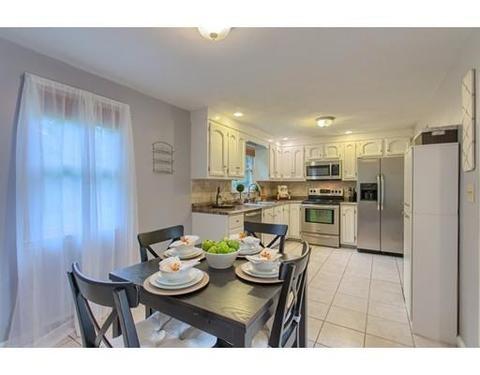 57 Roosevelt Rd, Wilmington, MA 01887 photo 9