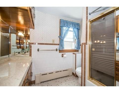 826 Broadway, Fall River, MA 02724 photo 9
