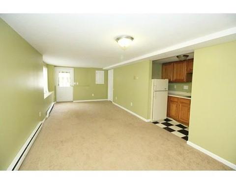5 Tucker St, Worcester, MA 01606 photo 4
