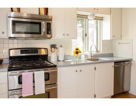 344 Cedar St, Dedham, MA 02026 photo 5