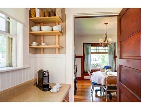 4 Vesper St, Worcester, MA 01602 photo 5