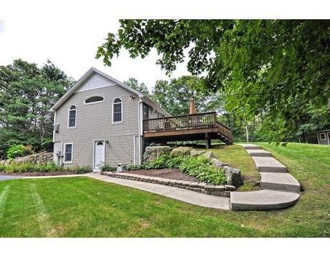 29 Christopher Dr, Attleboro, MA 02703 photo 2