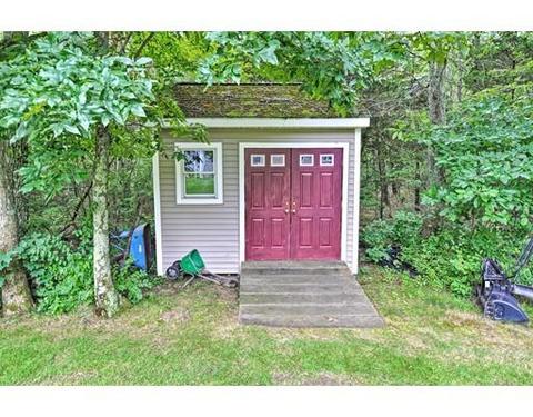 29 Christopher Dr, Attleboro, MA 02703 photo 24
