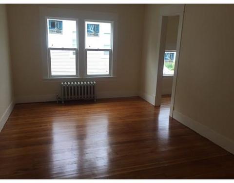 22 Glenham St, Springfield, MA 01104 photo 10