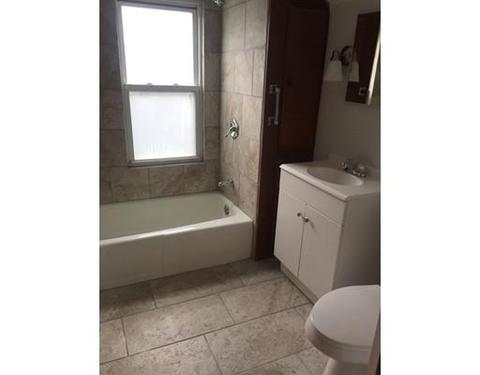 22 Glenham St, Springfield, MA 01104 photo 7