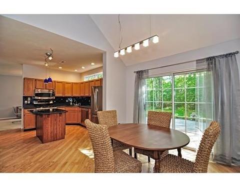 5 Balcom Dr, Foxboro, MA 02035 photo 11