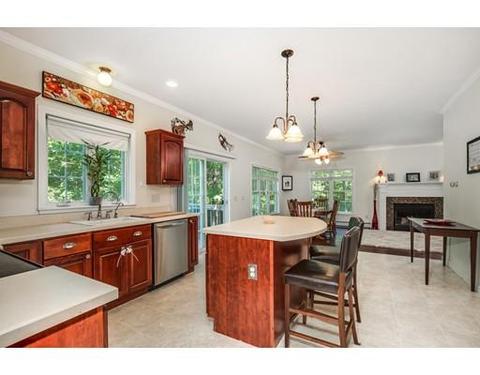 113 Sutton Rd, Webster, MA 01570 photo 1