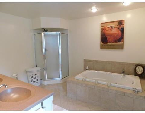 1204 Blossom Rd, Fall River, MA 02722 photo 6