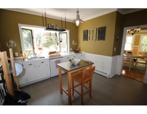 261 Valentine St, Fall River, MA 02720 photo 10