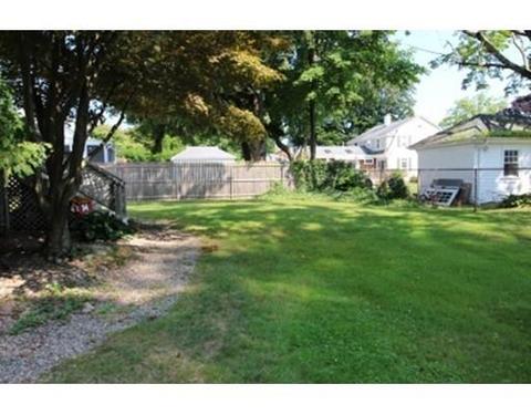 261 Valentine St, Fall River, MA 02720 photo 4