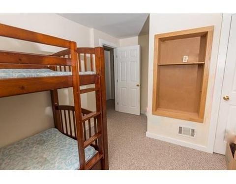 10 Briggs St, Easthampton, MA 01027 photo 8