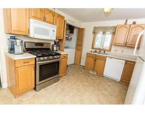 10 Briggs St, Easthampton, MA 01027 photo 2