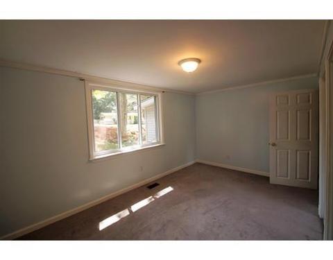 10 Linden Cir, Georgetown, MA 01833 photo 12