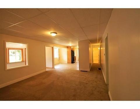 10 Linden Cir, Georgetown, MA 01833 photo 2