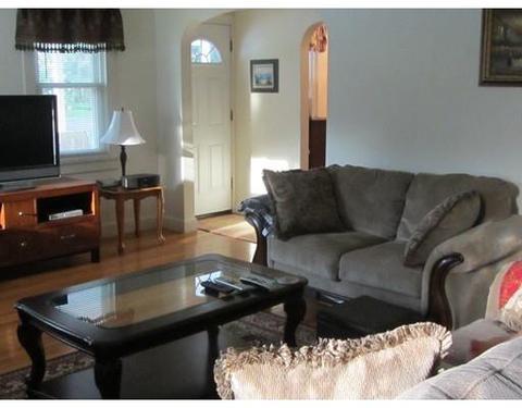 284 Dewey St, West Springfield, MA 01089 photo 5