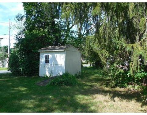 136 Eagle St, Ware, MA 01082 photo 3