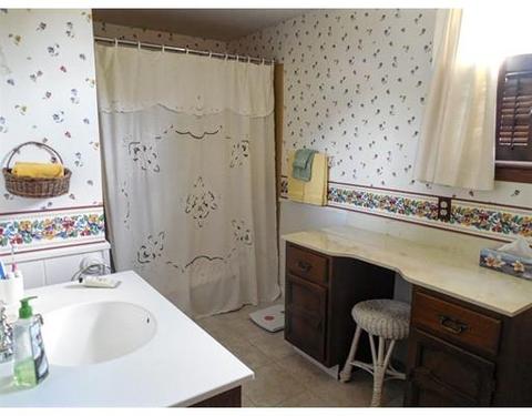 136 Eagle St, Ware, MA 01082 photo 20