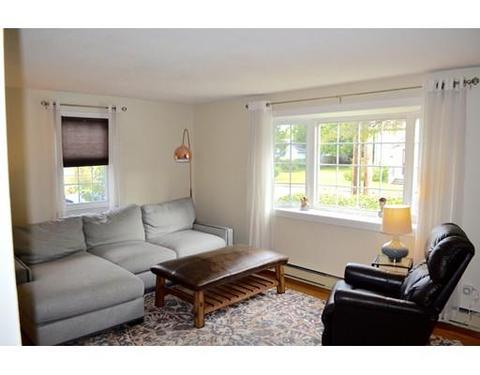 56 Frank St, Chicopee, MA 01020 photo 15