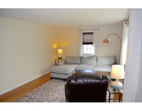 56 Frank St, Chicopee, MA 01020 photo 17