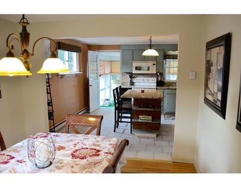 56 Frank St, Chicopee, MA 01020 photo 11