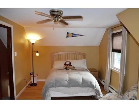 56 Frank St, Chicopee, MA 01020 photo 18