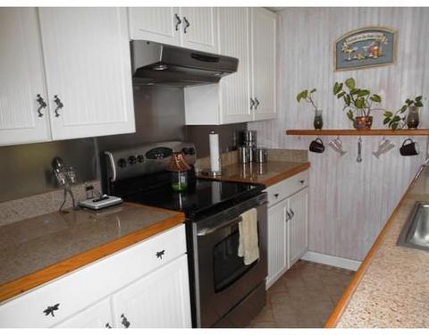 75 Bartels St, Springfield, MA 01128 photo 11
