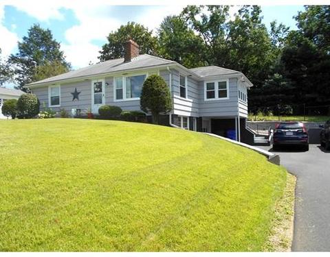75 Bartels St, Springfield, MA 01128 photo 1