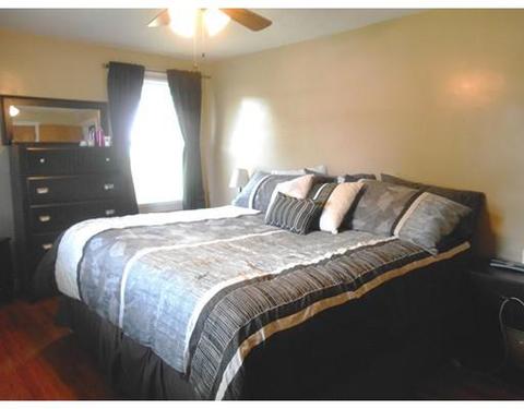 75 Bartels St, Springfield, MA 01128 photo 12