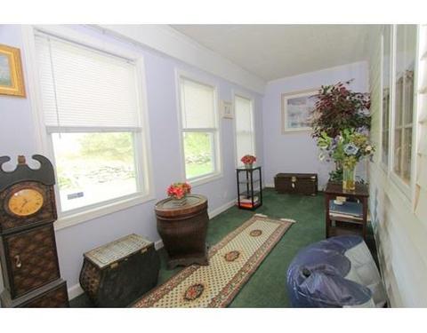 15 Maxdale Rd, Worcester, MA 01602 photo 10
