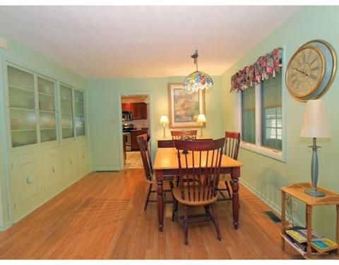 15 Maxdale Rd, Worcester, MA 01602 photo 5