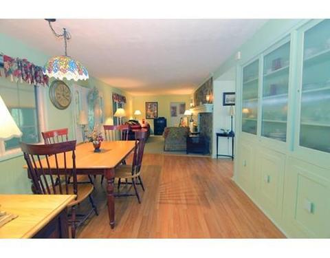 15 Maxdale Rd, Worcester, MA 01602 photo 8